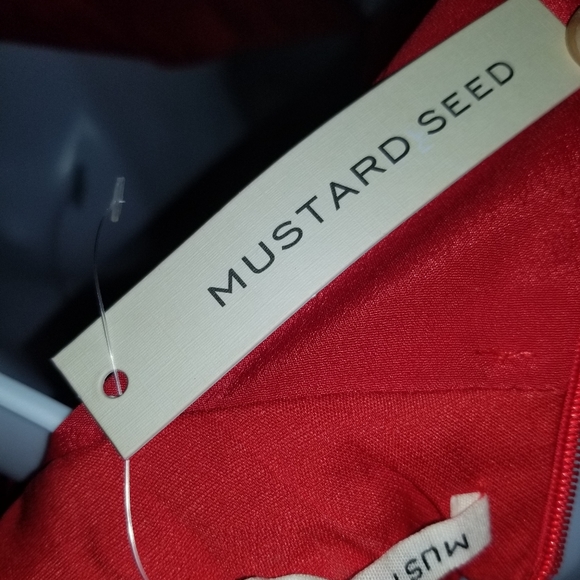 Mustard and Seed Red Sleeveless Top - Picture 3 of 4